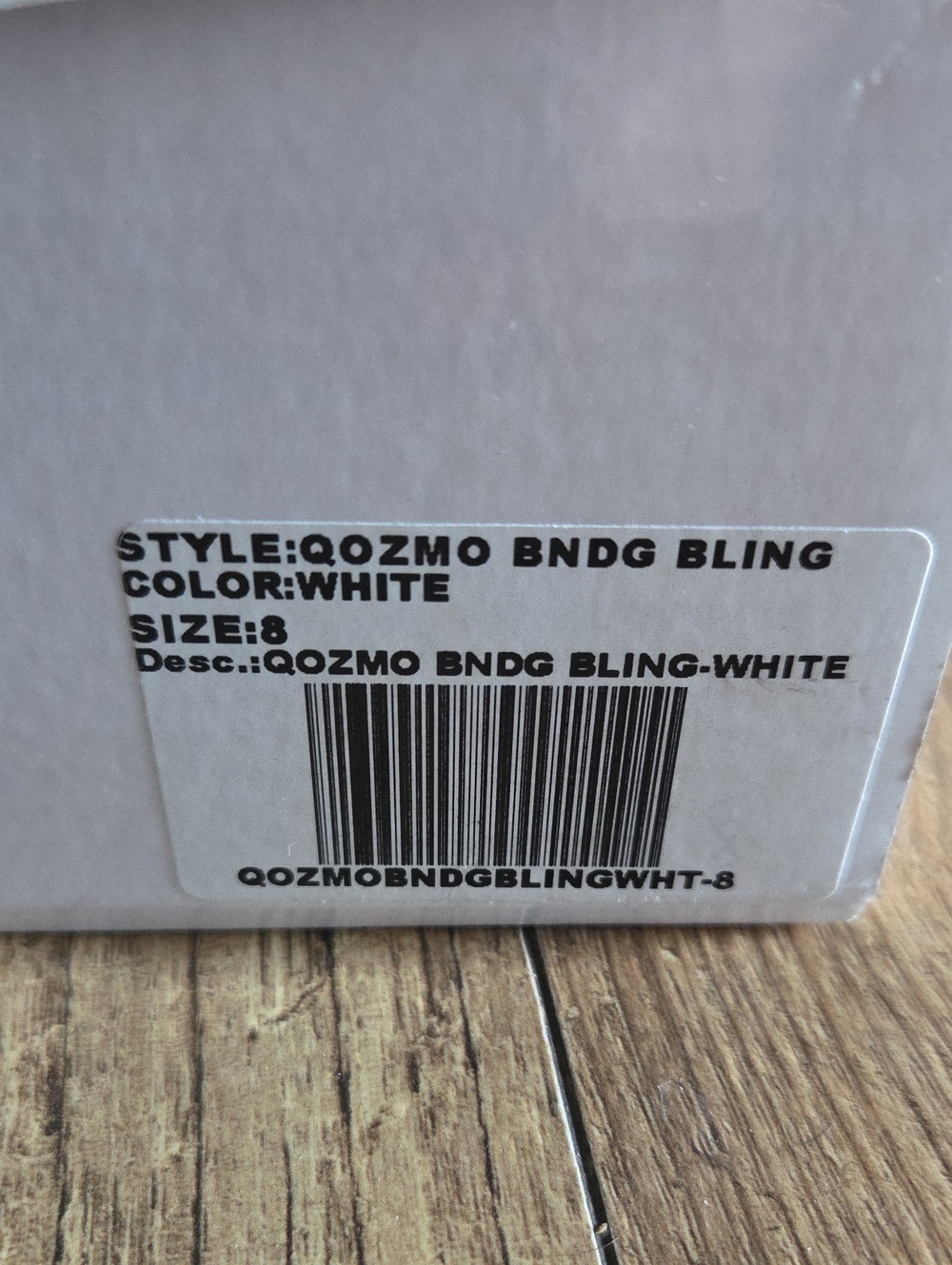 YRU | Qozmo Bondage Bling Fur - White - Picture 8 of 9